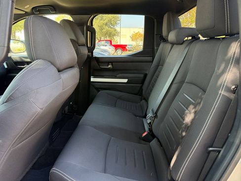 Used 2024 Toyota Tacoma TRD Off-Road image 24