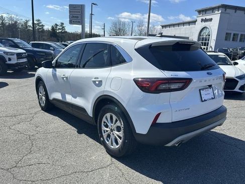 Used 2023 Ford Escape Active image 8