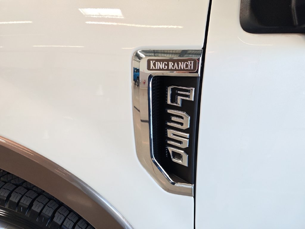 Used 2020 Ford F350 King Ranch w/ King Ranch Ultimate Package AWD/4WD image 33