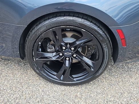 Certified 2020 Chevrolet Camaro LT RWD image 8