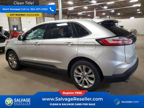 Used 2019 Ford Edge Titanium w/ Equipment Group 301A AWD/4WD image 3