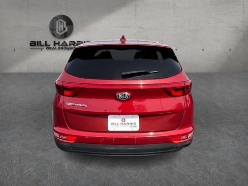 Used 2018 Kia Sportage LX AWD/4WD image 6