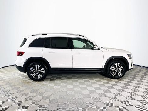 New 2026 Mercedes-Benz GLB 250 4MATIC image 8