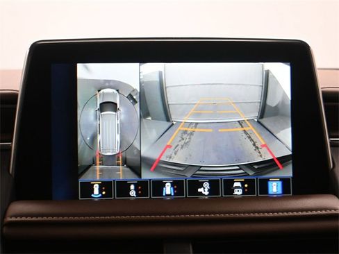 Used 2023 Chevrolet Tahoe High Country image 18