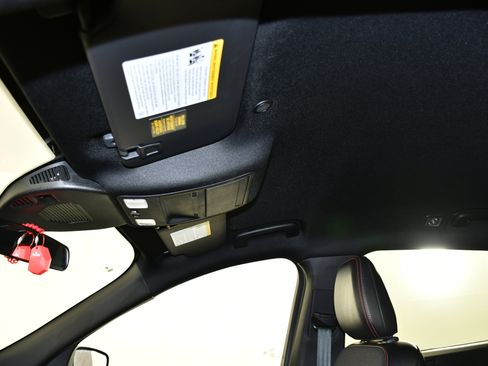 Used 2025 Ford Escape ST-Line Select image 39