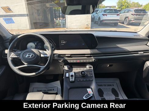 Used 2025 Hyundai Palisade Limited FWD image 15