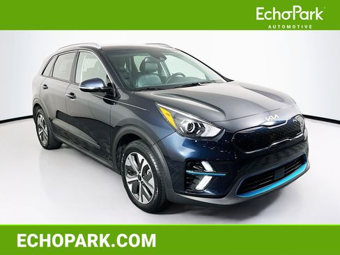 Used 2022 Kia Niro EX image 1