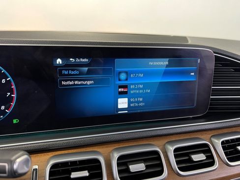 Used 2022 Mercedes-Benz GLE 350 4MATIC image 39