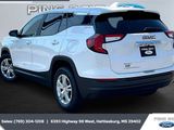 Used 2024 GMC Terrain SLE image 2
