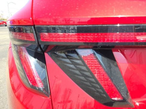 Used 2023 Hyundai Tucson SEL w/ Convenience Package image 10