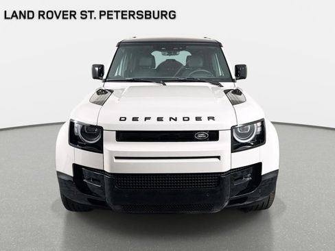 New 2026 Land Rover Defender 110 X-Dynamic SE AWD/4WD image 2