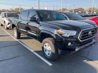 Used 2023 Toyota Tacoma SR5 video 1