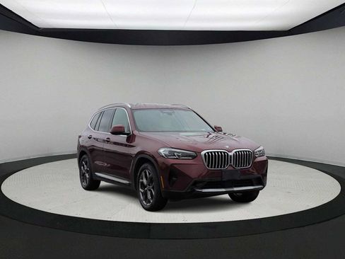 Used 2024 BMW X3 xDrive30i w/ Premium Package AWD/4WD image 2