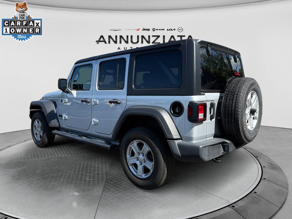 Used 2022 Jeep Wrangler Unlimited Sport AWD/4WD image 3