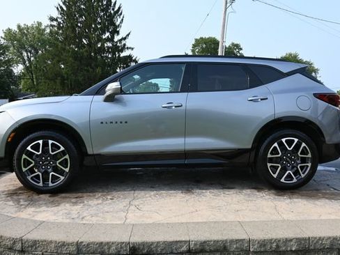 Used 2024 Chevrolet Blazer RS w/ Enhanced Convenience Package AWD/4WD image 8