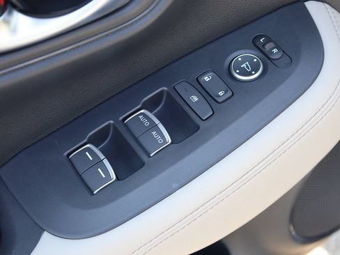 New 2027 Honda HR-V EX-L image 11