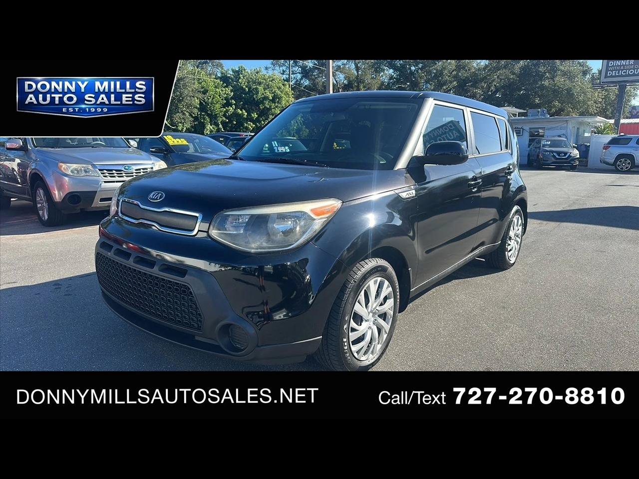 Used 2015 Kia Soul FWD image 1