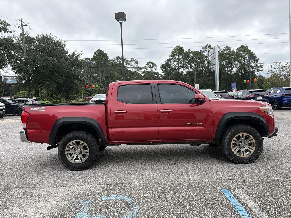 Used 2016 Toyota Tacoma SR5 w/ Towing Package AWD/4WD image 7