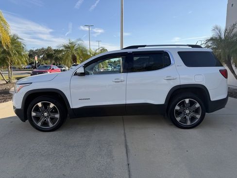 Used 2017 GMC Acadia SLT image 6