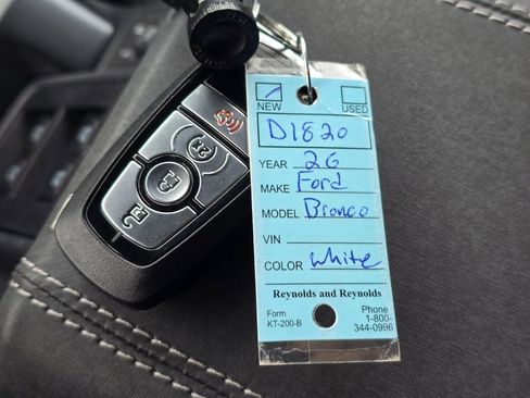 New 2026 Ford Bronco Badlands image 32