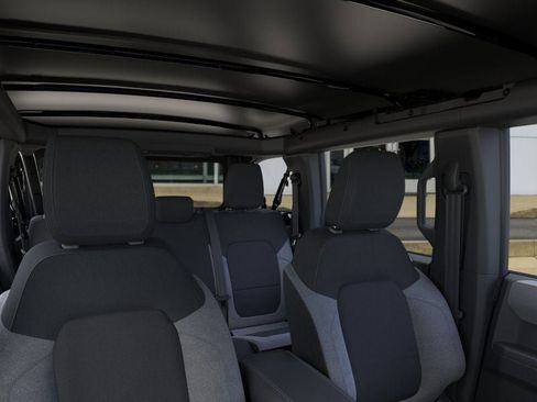 New 2025 Ford Bronco Base image 12