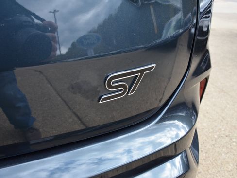 Used 2022 Ford Edge ST w/ Equipment Group 401A image 7