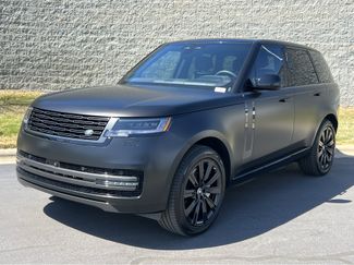 Used 2025 Land Rover Range Rover SE video 1