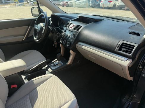 Used 2015 Subaru Forester 2.5i Premium AWD/4WD image 21