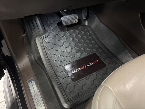 Used 2022 Chevrolet Tahoe LT image 16