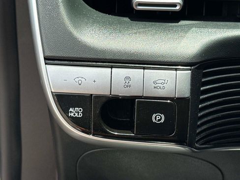 Used 2024 Hyundai Ioniq 5 SEL RWD image 31