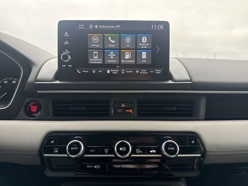 Certified 2025 Honda Pilot EX-L image 15