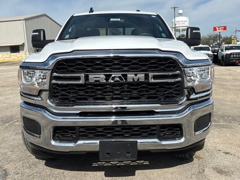 Certified 2024 RAM 2500 Tradesman w/ Chrome Appearance Group AWD/4WD image 10