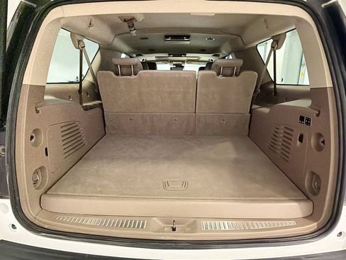 Used 2016 Chevrolet Suburban LT AWD/4WD image 25