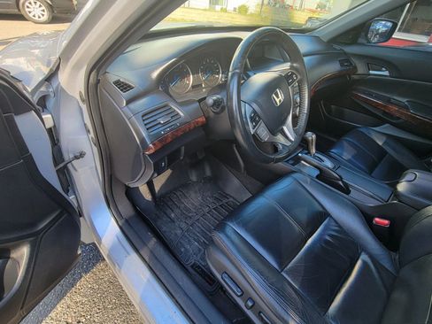 Used 2010 Honda Crosstour EX-L image 14