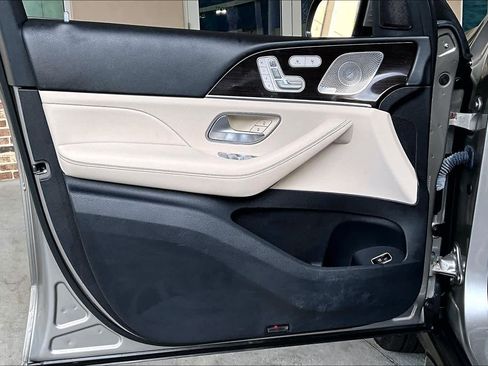 Used 2023 Mercedes-Benz GLE 350 4MATIC w/ Premium Package image 22