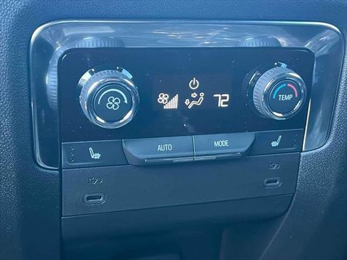 New 2026 Chevrolet Suburban Premier w/ Sun And Tow Package image 9