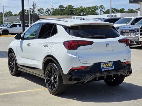 Used 2024 Buick Encore GX Sport Touring w/ Experience Buick Package FWD image 7