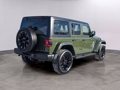 Used 2021 Jeep Wrangler Unlimited Sahara w/ Dual Top Group image 4
