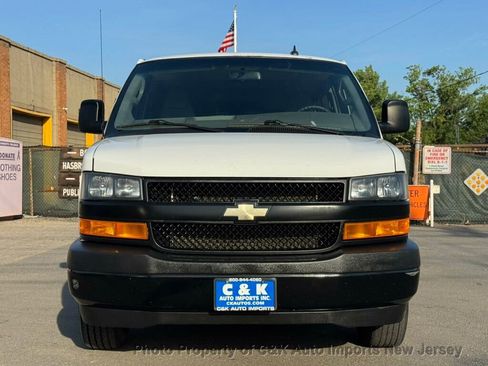 Used 2022 Chevrolet Express 3500 LS RWD image 13