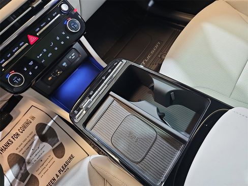 New 2026 Hyundai Tucson Limited image 25