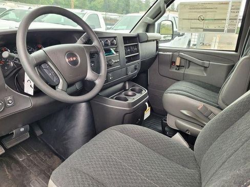 New 2026 GMC Savana 2500 w/ Driver Convenience Package RWD image 10