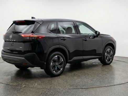 Used 2025 Nissan Rogue SV AWD/4WD image 9