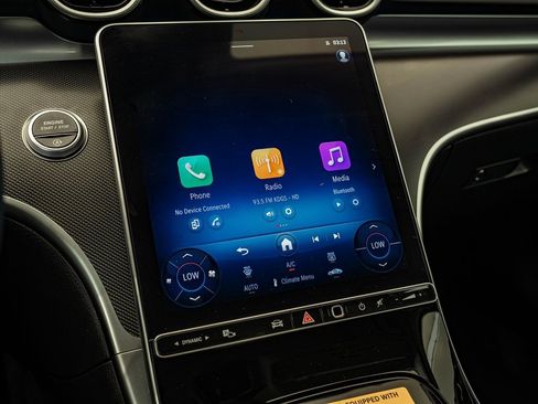 Certified 2025 Mercedes-Benz C 300 4MATIC Sedan image 33