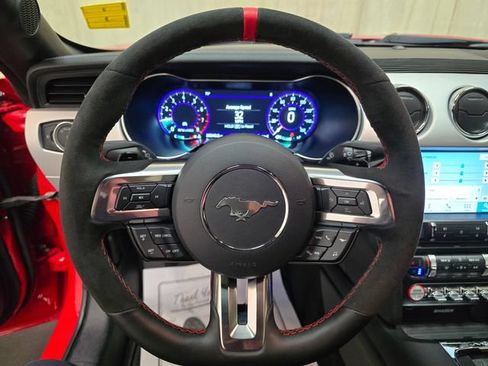 Used 2016 Ford Mustang GT Premium w/ Equipment Group 401A RWD image 17