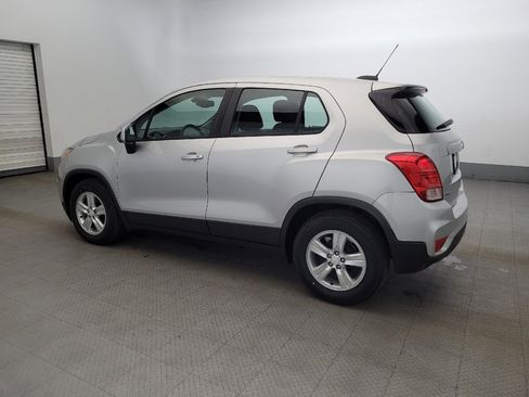 Used 2019 Chevrolet Trax LS image 3
