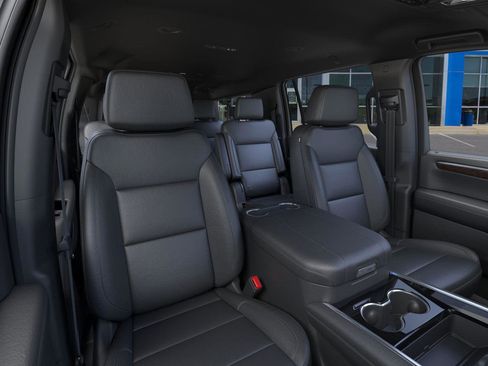 New 2026 Chevrolet Suburban LT w/ Comfort Package image 16
