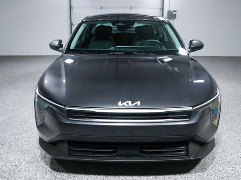 Used 2025 Kia K4 FWD image 4