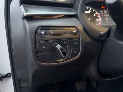 Used 2023 INFINITI QX50 Sport image 11