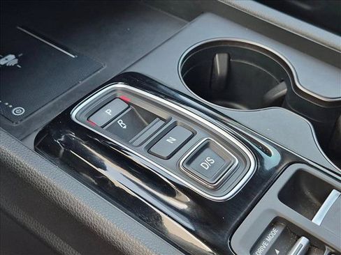Used 2024 Honda Pilot EX-L image 12