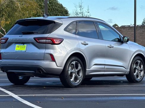 Used 2024 Ford Escape ST-Line image 8
